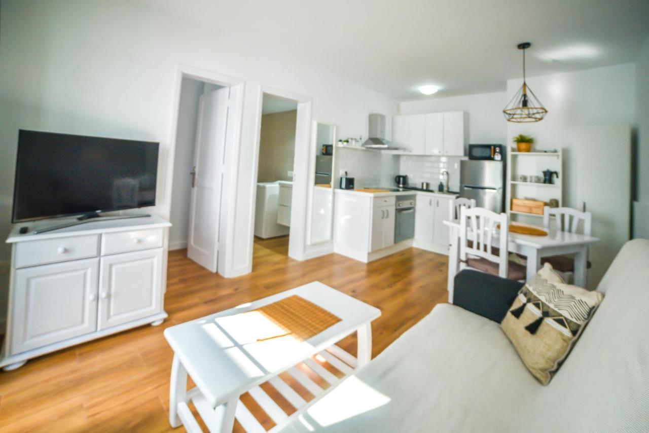 Tías Precioso Apartamento Con Piscina מראה חיצוני תמונה