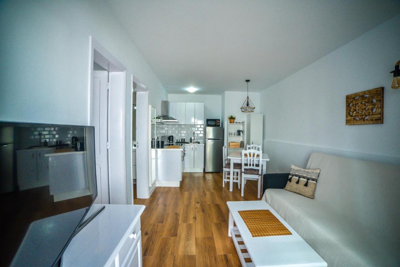 Tías Precioso Apartamento Con Piscina מראה חיצוני תמונה